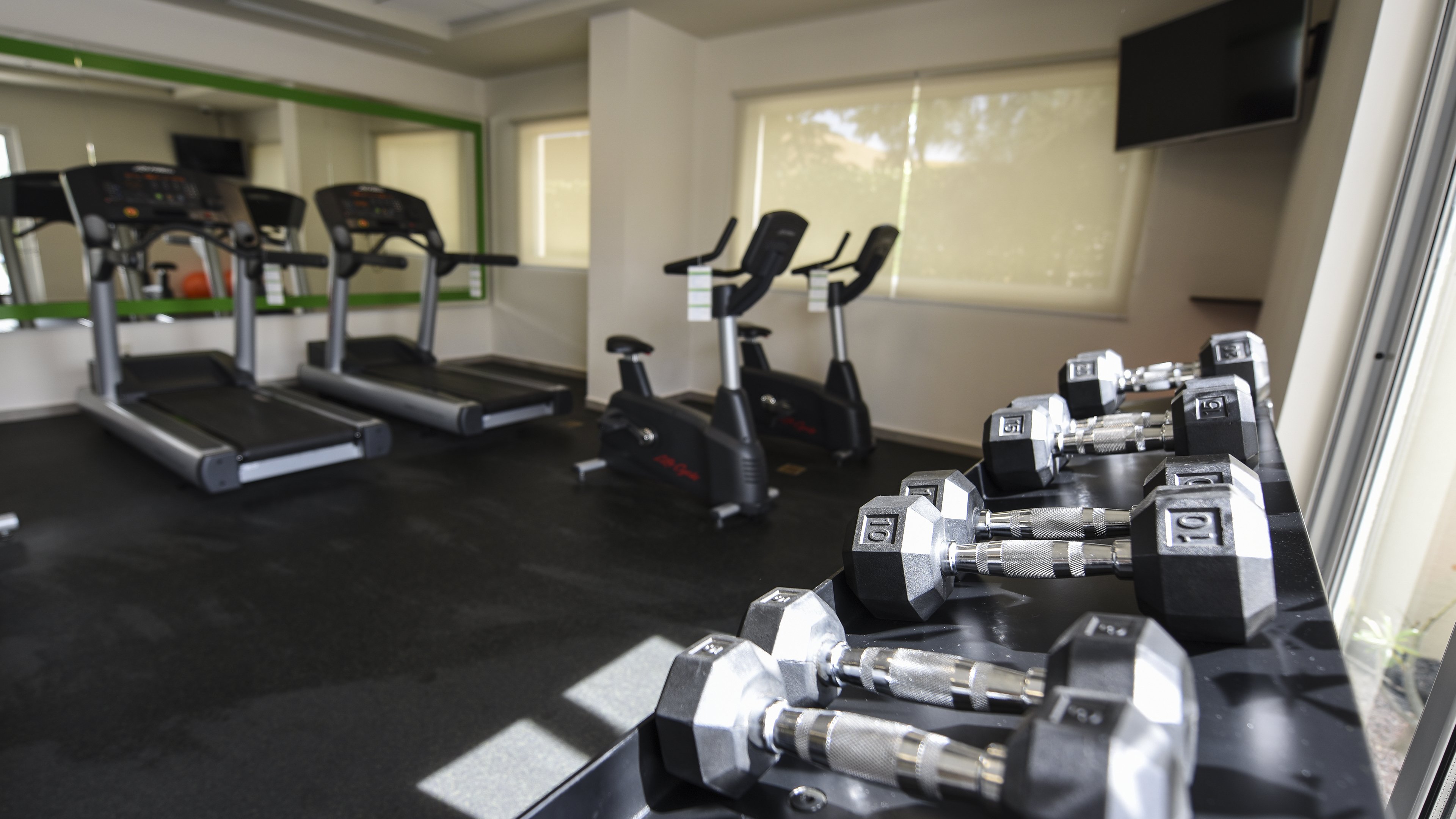 holiday inn express and suites celaya by ihg