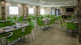 holiday inn express and suites celaya by ihg