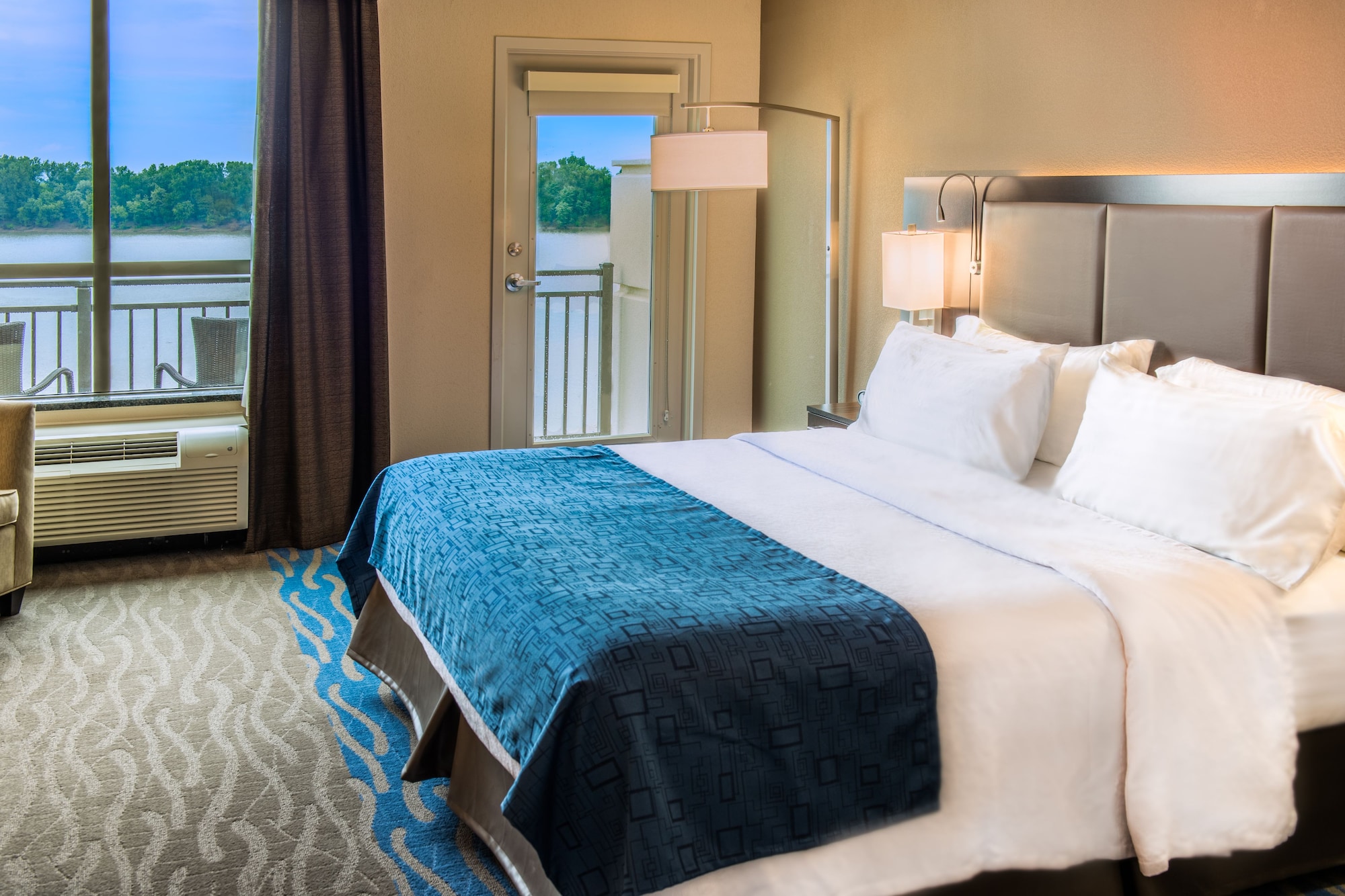 holiday inn owensboro riverfront by ihg