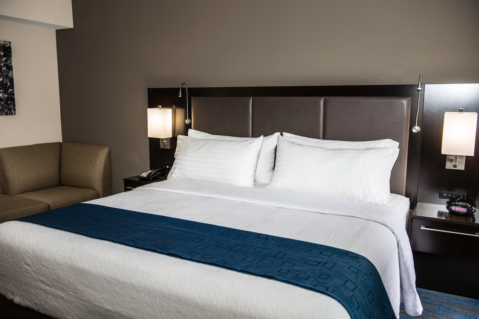holiday inn owensboro riverfront by ihg