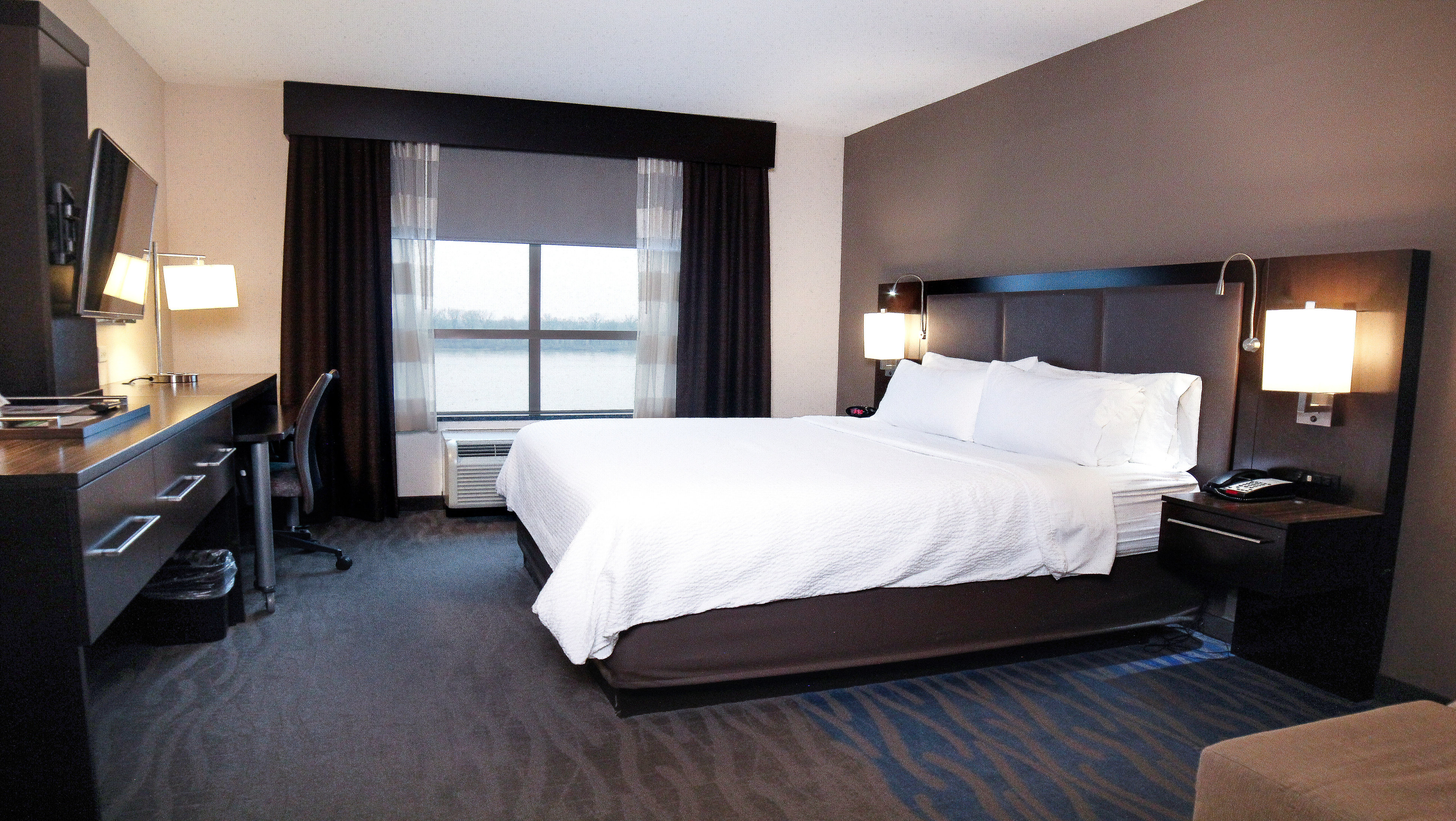 holiday inn owensboro riverfront by ihg