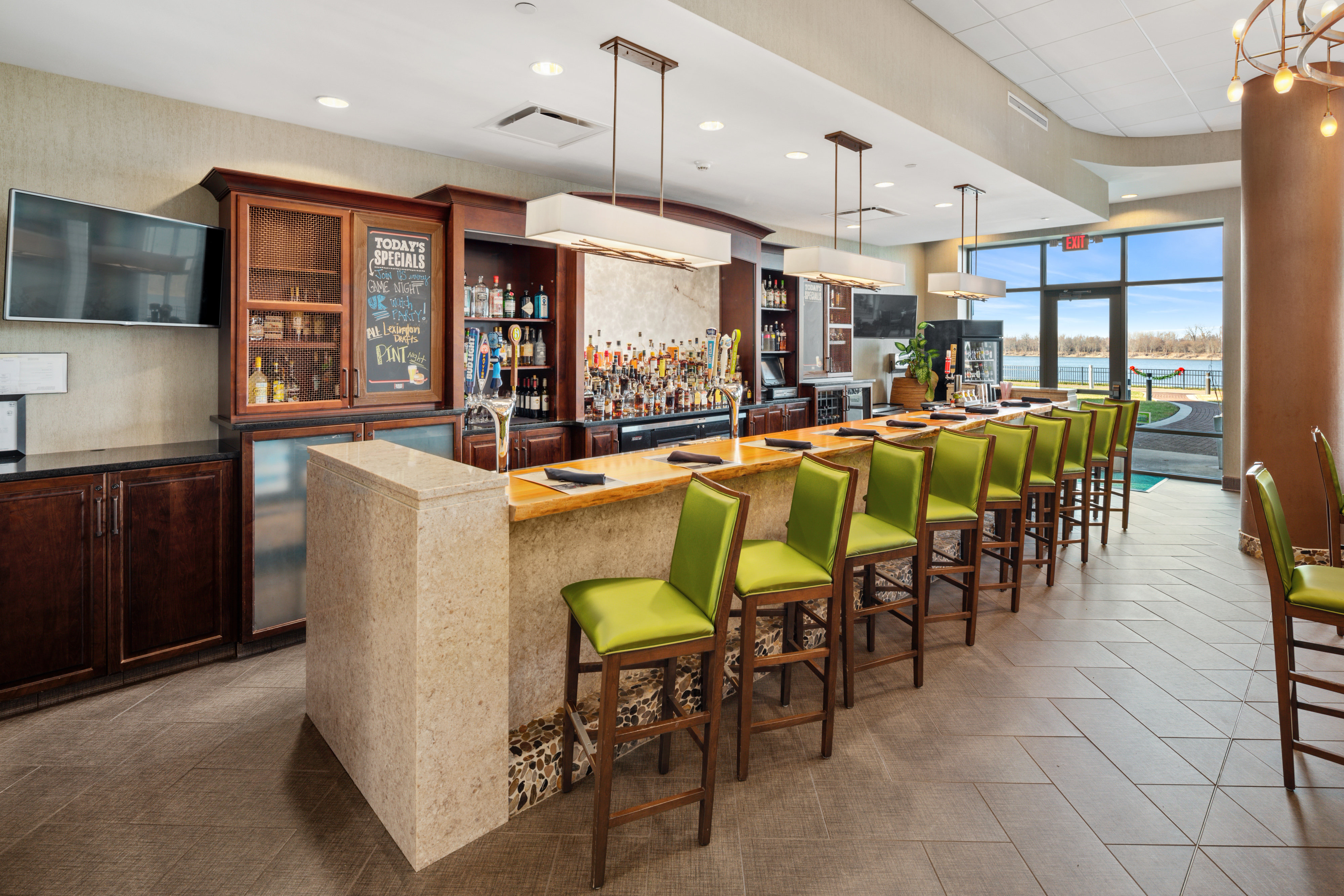 holiday inn owensboro riverfront by ihg