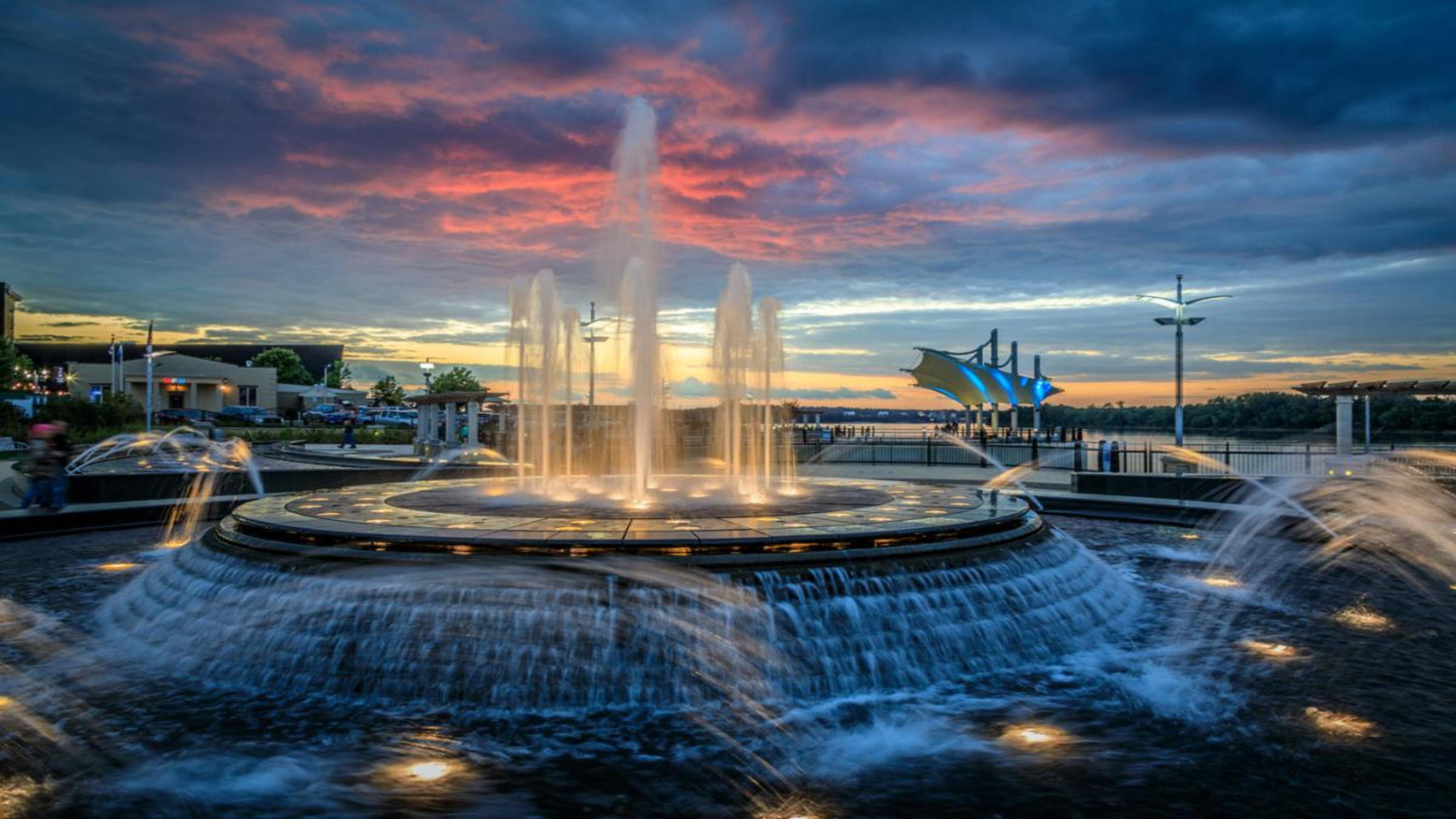 holiday inn owensboro riverfront by ihg