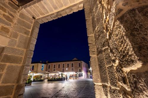 hostal restaurante puerta del alcazar