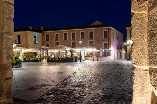 hostal restaurante puerta del alcazar