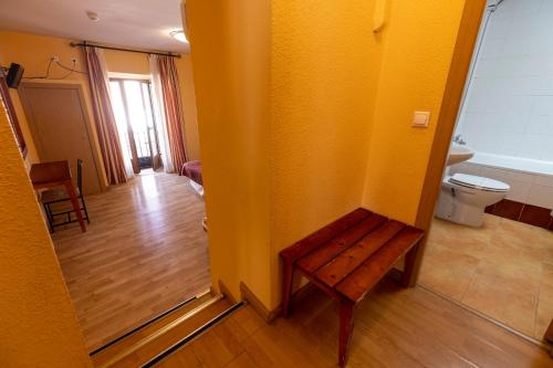 hostal restaurante puerta del alcazar