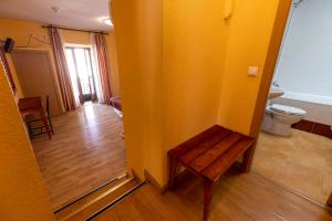 hostal restaurante puerta del alcazar