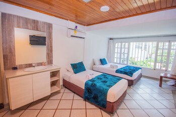 hotel sorrento santa marta