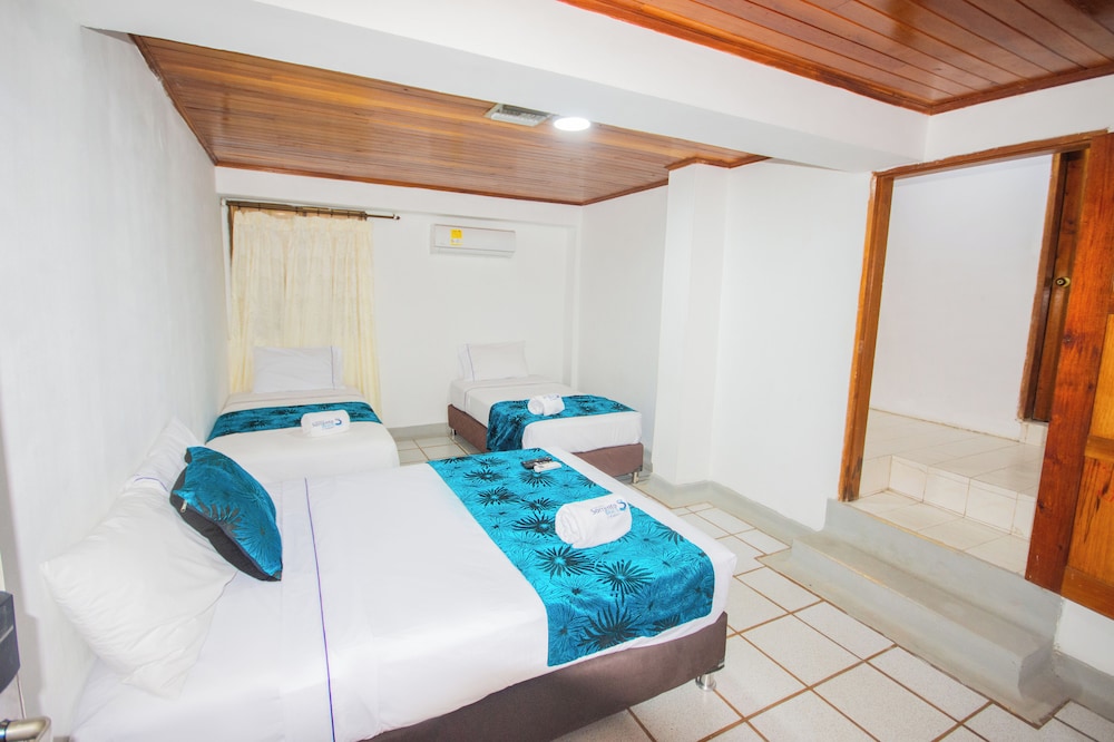 hotel sorrento santa marta