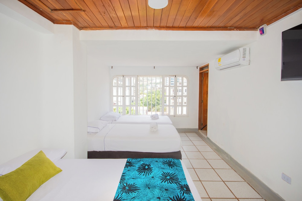 hotel sorrento santa marta