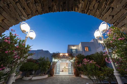 narges hotel