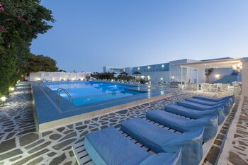 narges hotel