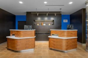 courtyard by marriott asheville airport