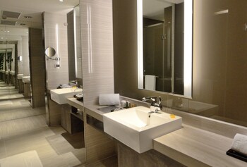 city suites kaohsiung chenai