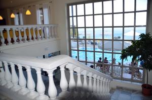 mitsis belvedere