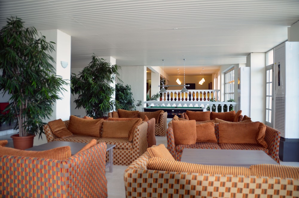 mitsis belvedere