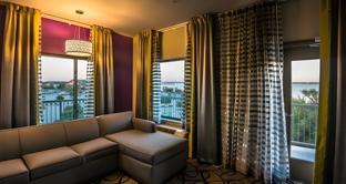 holiday inn express and suites garland e lake hubbard i30