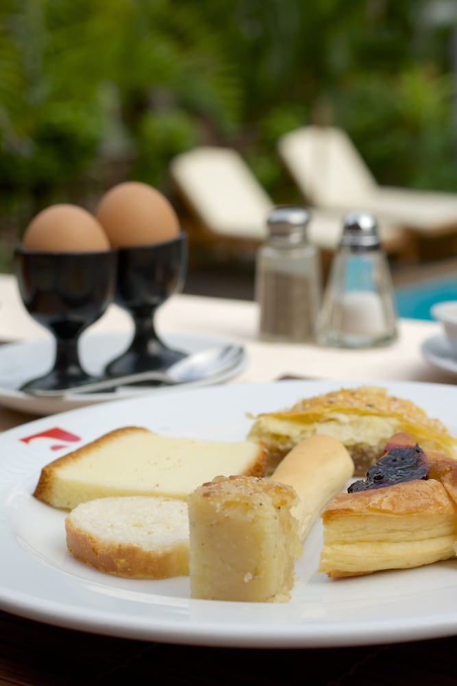 hotel by the red canal