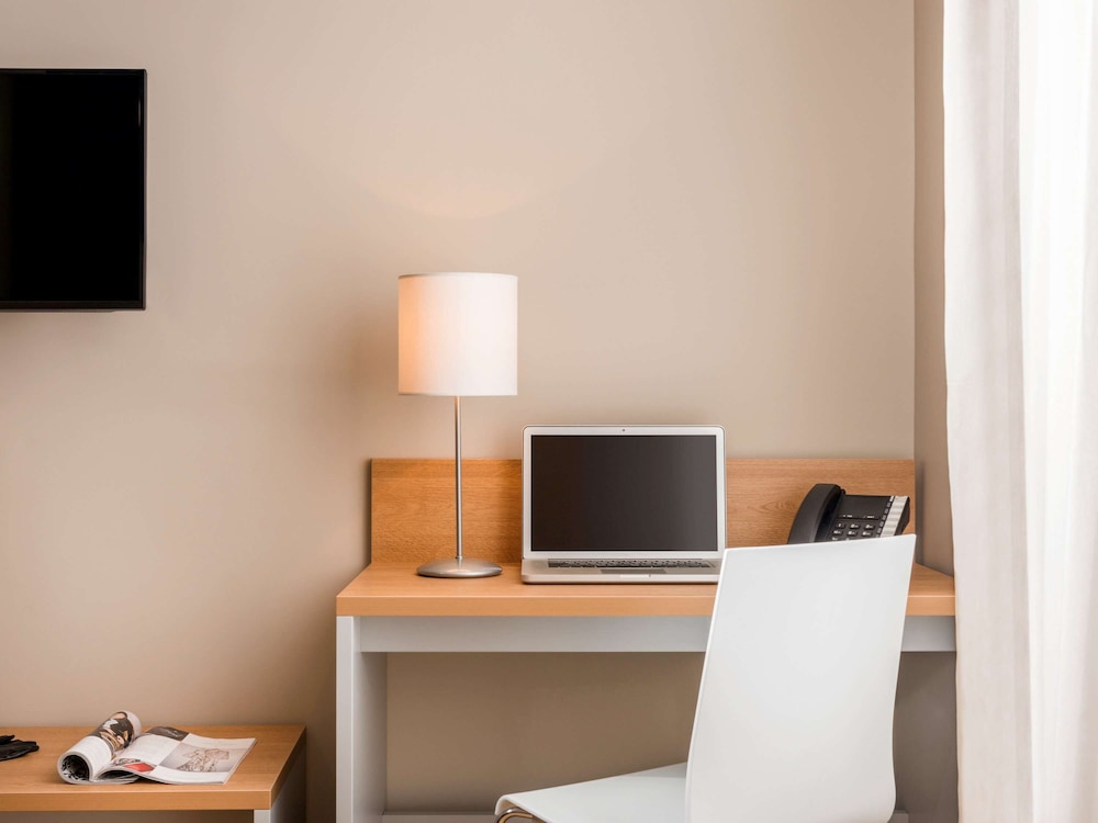 aparthotel adagio access dijon republique