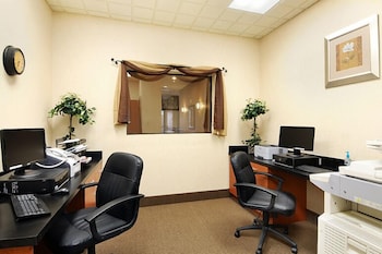 Wingate By Wyndham New Braunfels,San Antonio>>New Braunfels,2.5 star