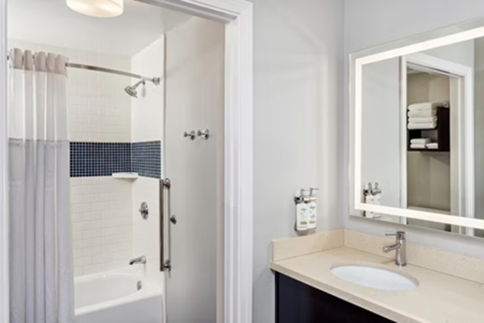 staybridge suites albany wolf rd colonie center by ihg