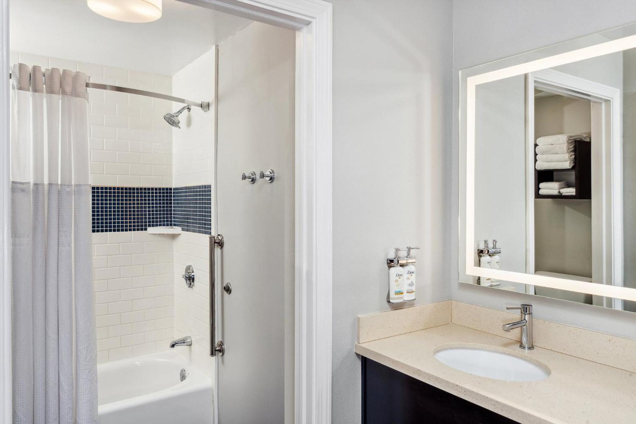 staybridge suites albany wolf rd colonie center by ihg