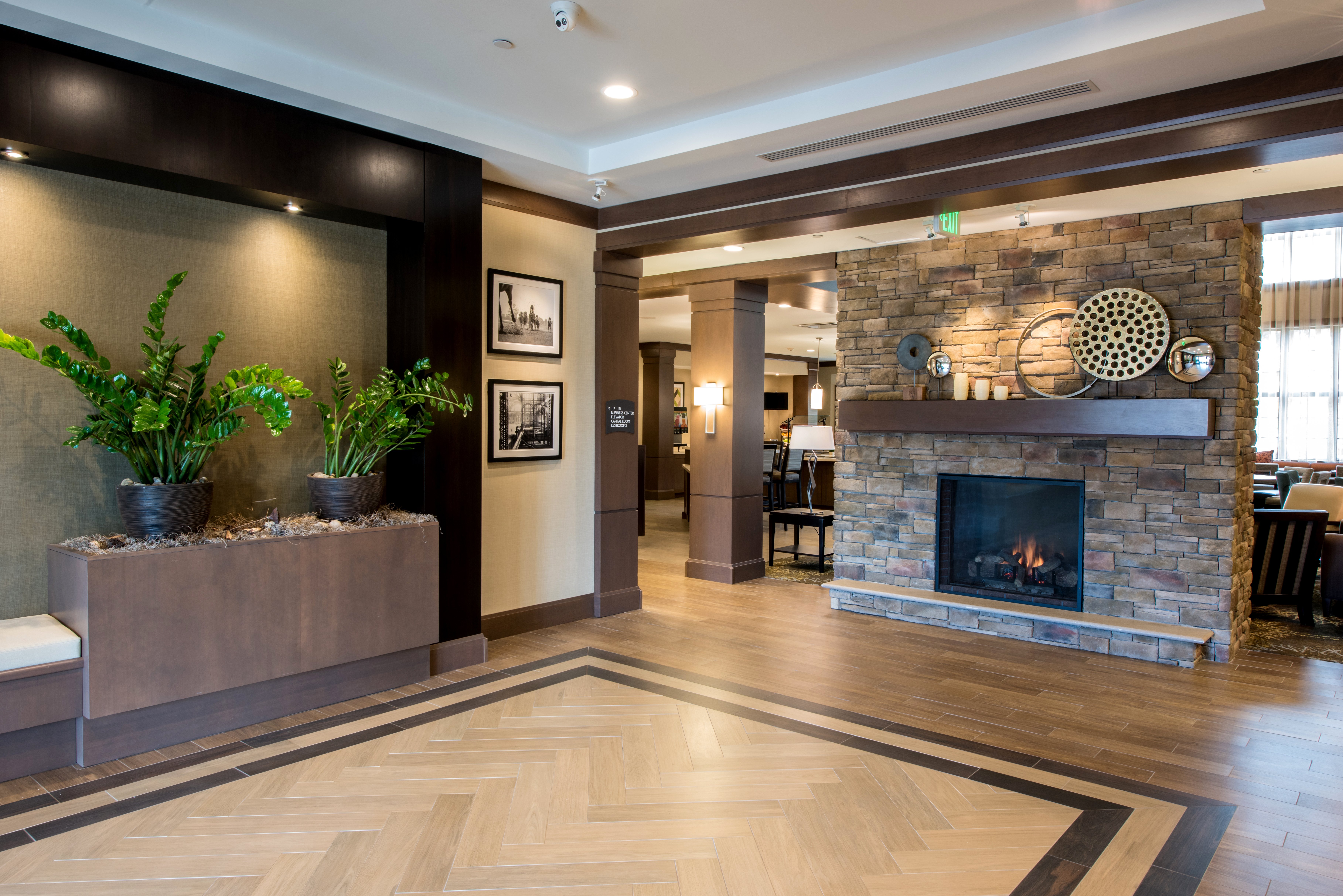 staybridge suites albany wolf rd colonie center by ihg