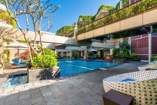 vouk hotel and suites