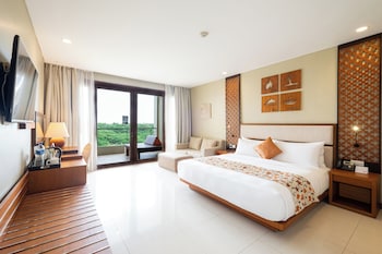 vouk hotel and suites