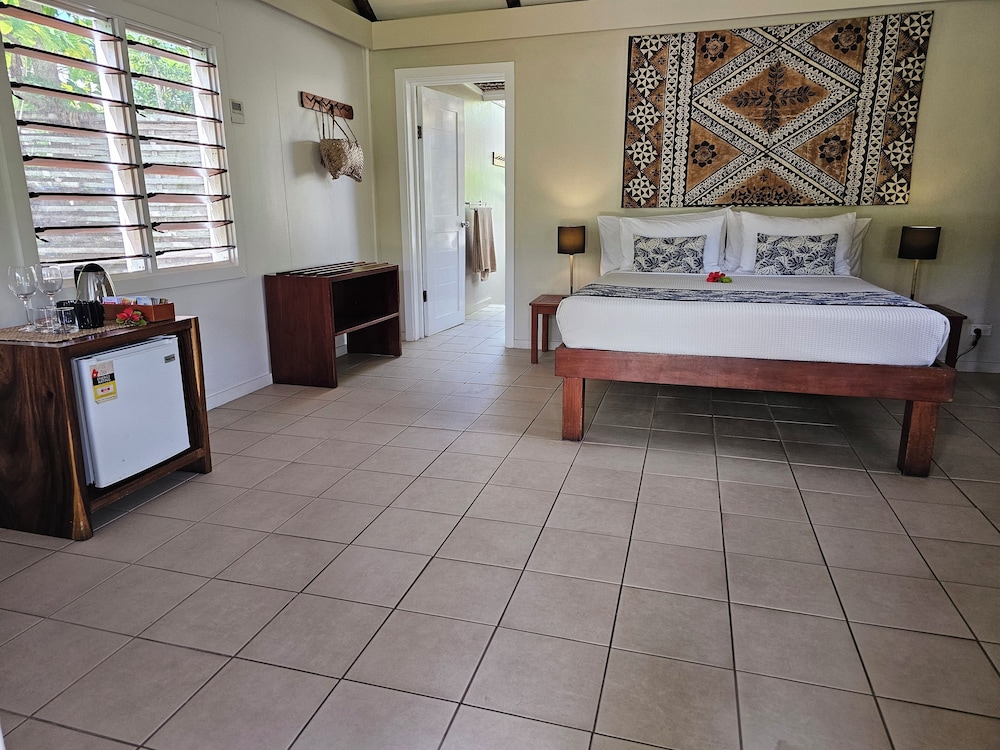 blue lagoon beach resort