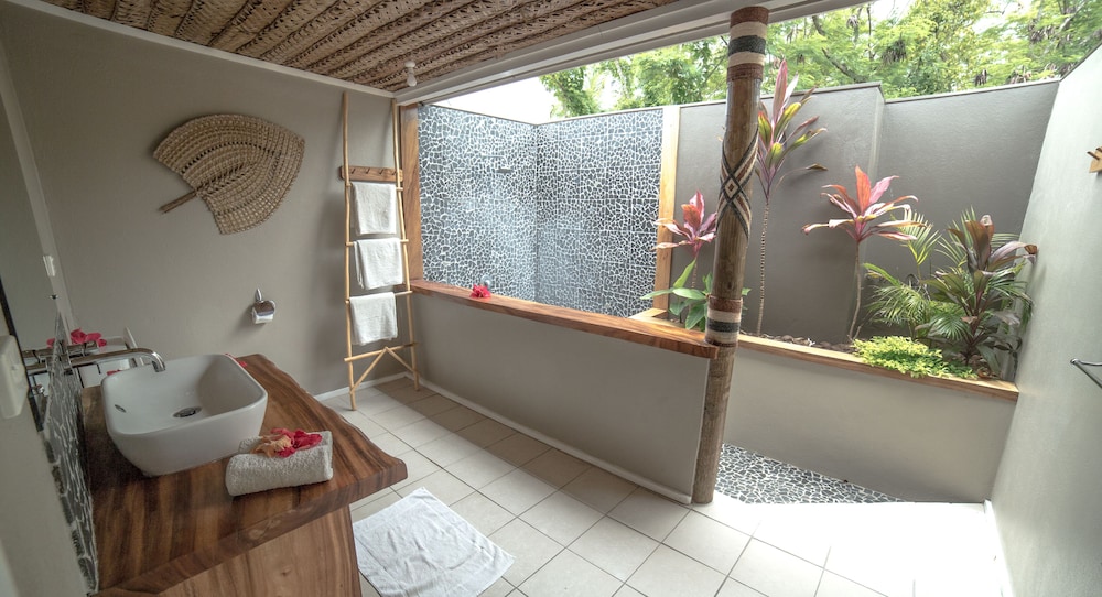 blue lagoon beach resort