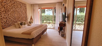 tennis international