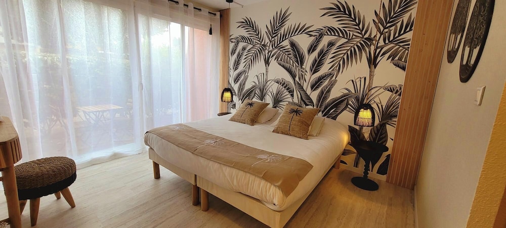 tennis international