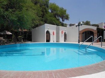 hotel hacienda taboada