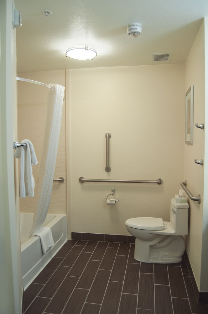candlewood suites fort collins by ihg