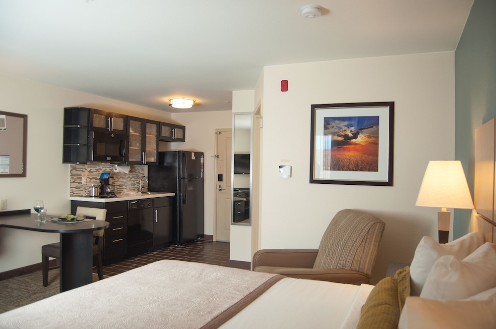 candlewood suites fort collins by ihg