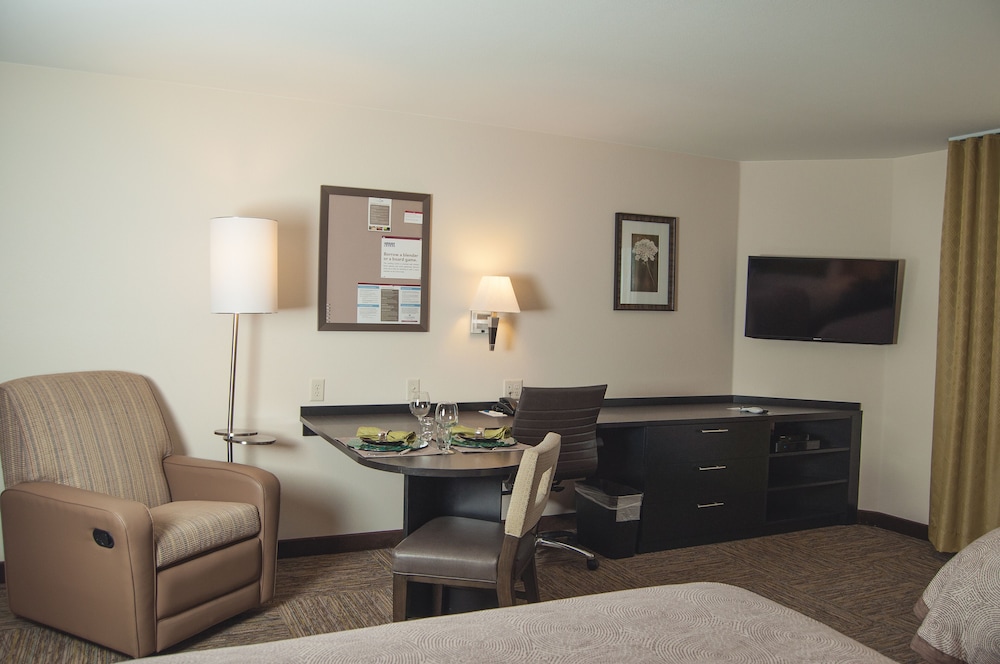 candlewood suites fort collins by ihg
