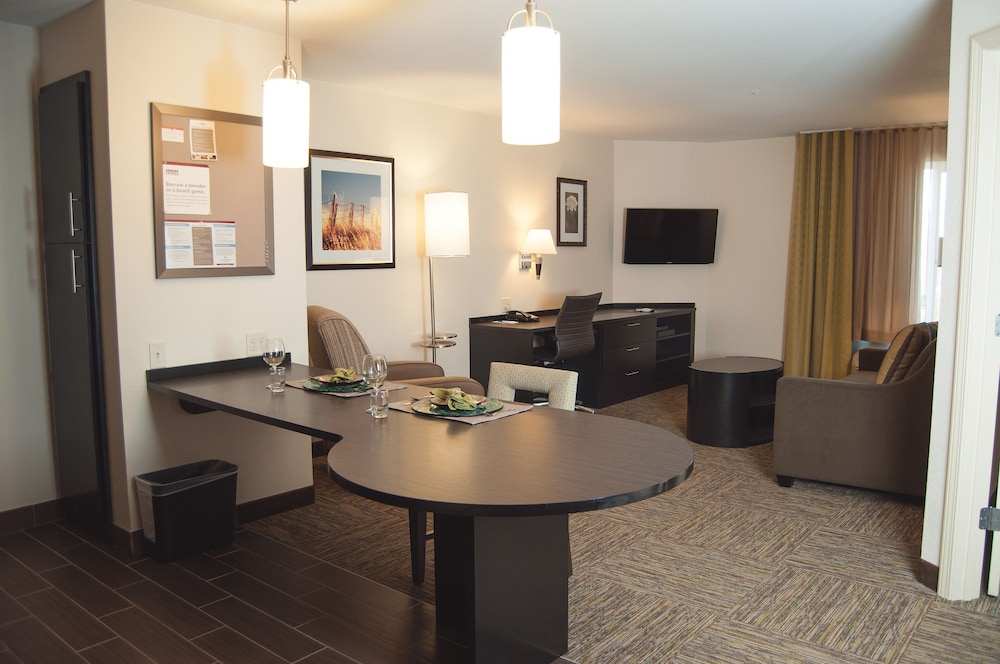 candlewood suites fort collins by ihg