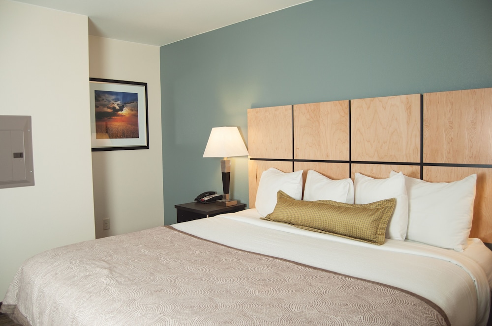 candlewood suites fort collins by ihg