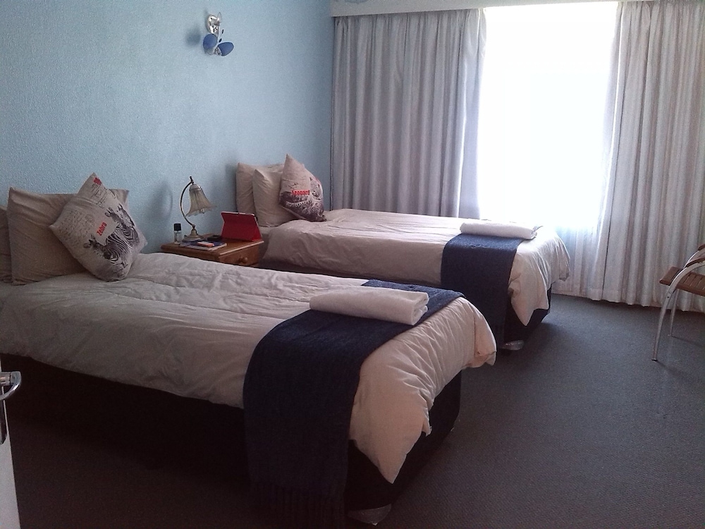 24 onvrey guest house