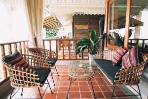 buri gallery house and resort