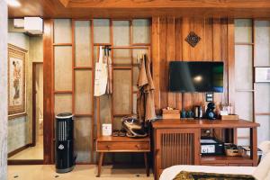 buri gallery house and resort