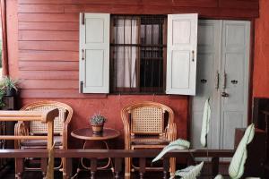 buri gallery house and resort