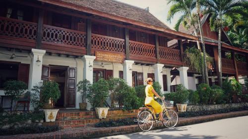 mekong riverview hotel