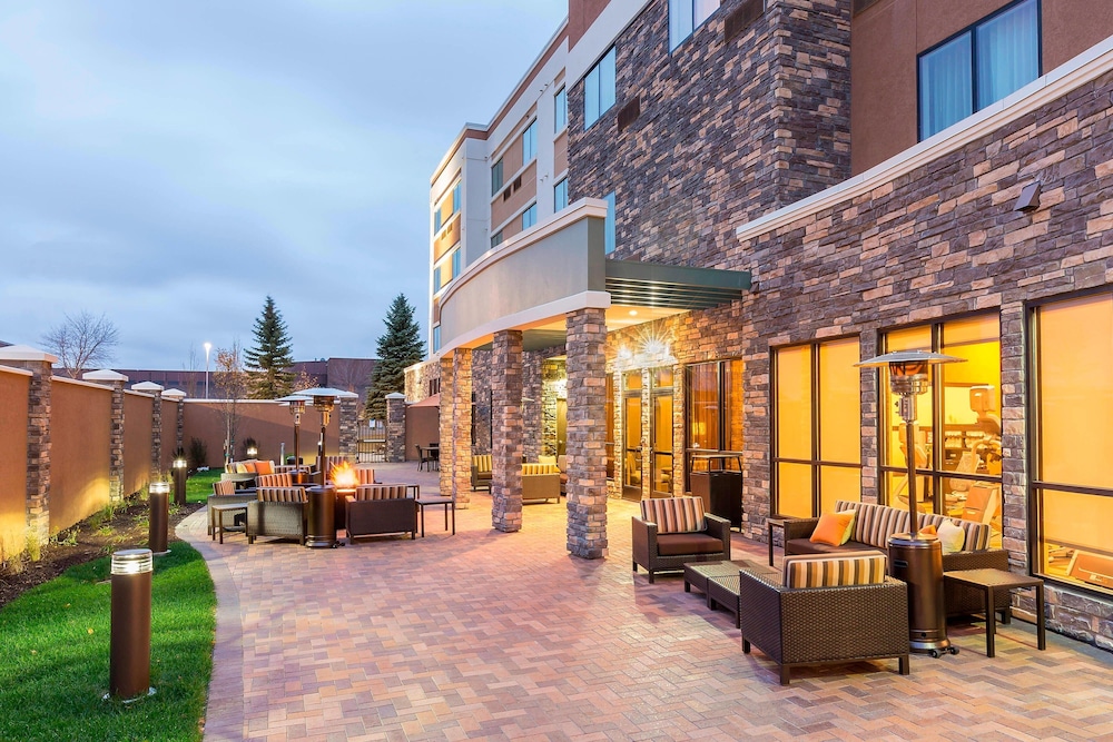 courtyard by marriott bismarck north