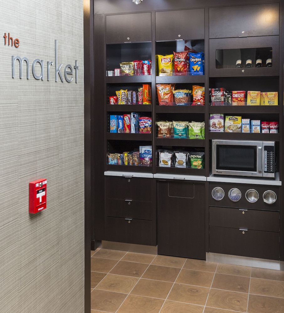 Courtyard By Marriott Bismarck North,North Dakota>>Bismarck,3 star