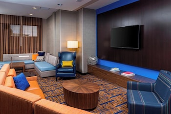 courtyard by marriott bismarck north