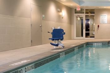 holiday inn indianapolis airport by ihg