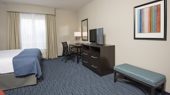 holiday inn indianapolis airport by ihg