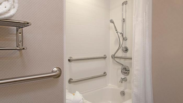 holiday inn indianapolis airport by ihg